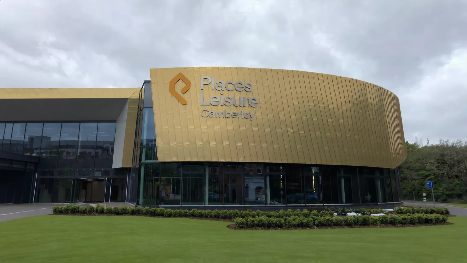 Places Leisure Camberley — Surrey