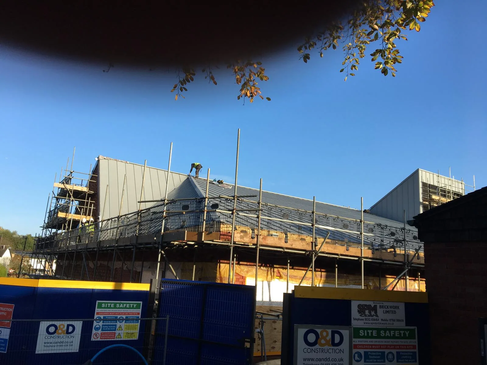 Centru Comercial Woking — Zinc — imagine 4